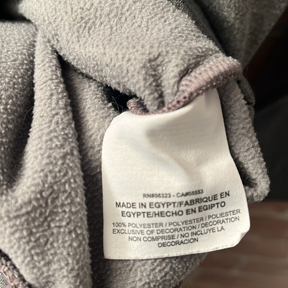 Men's 1/4 zip Nike DriFit Fleece Sweatshirt - Picture 6 of 13